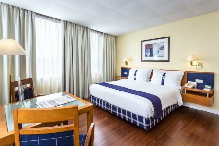 Holiday Inn Lisbon by IHG - 37