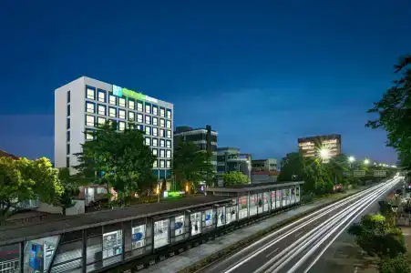 Holiday Inn Express Jakarta Menteng - 26