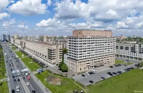 Охтинская - 17