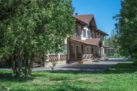 Актив-Искра - 35