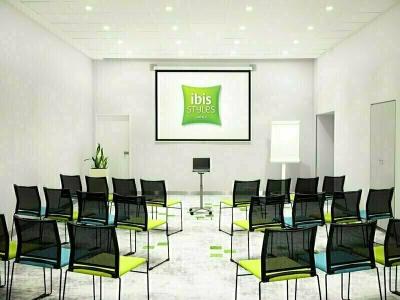 Ibis Styles Budapest Center - 24