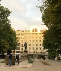 Petrovskij Passazh - 24