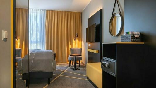 Holiday Inn - the niu, FURY ASCHHEIM MESSE by IHG - 40