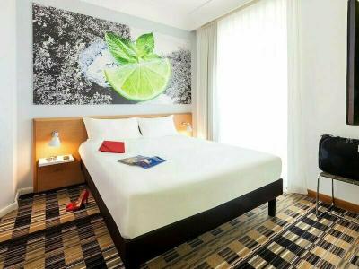ibis Styles Napoli Garibaldi - 36