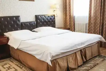 Gloria Business - 46