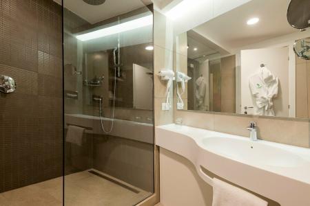 Holiday Inn Naples by IHG - 47