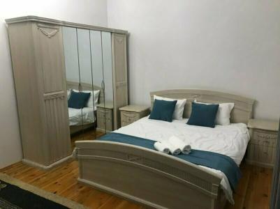 Globus Avenue - 25