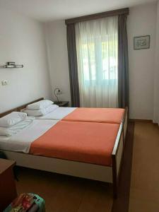 Garni Fineso - 15