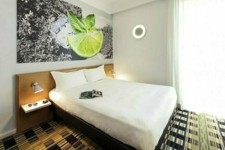 ibis Styles Napoli Garibaldi - 44
