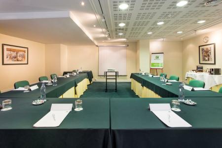 Holiday Inn Lisbon by IHG - 6