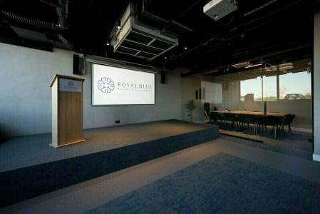 Royal Blue Resort & Residences - 10