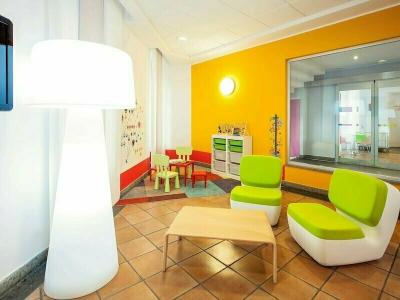 ibis Styles Napoli Garibaldi - 41