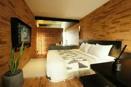 Titik Dua - 28