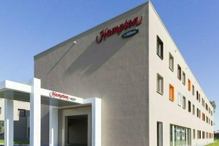 Hampton by Hilton Rome East - 47
