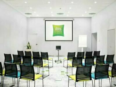 Ibis Styles Budapest Center - 42