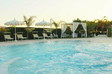 Blu Tropical Resort - 24