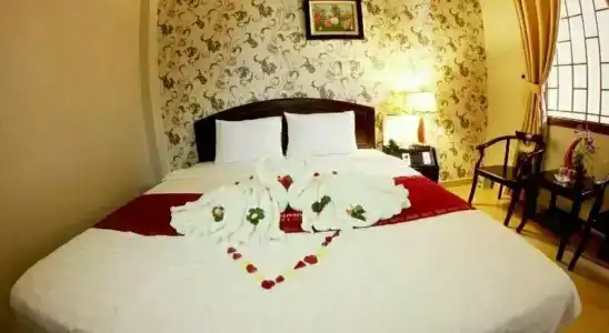 Thuy Duong Boutique Hue - 19