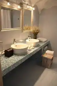 Tsunami Spa - 35