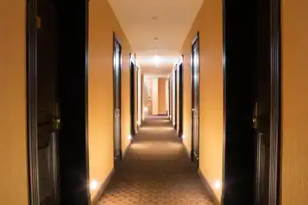 Best Western Plus - 16