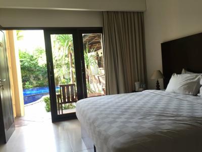 Suris Boutique - 29