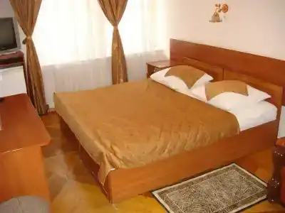 Tonika Living quarters - 11