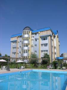 Golden Dragon ApartHotel - 0