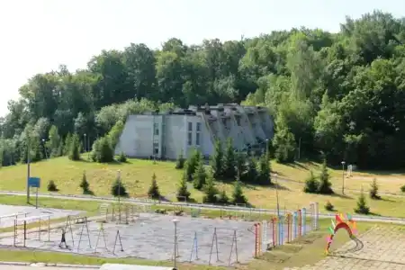 Fizkulturno-ozdorovitelnyy tsentr Belye kamni - 3