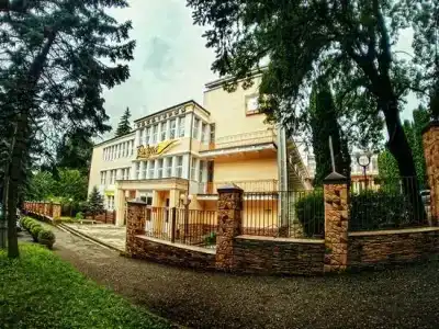 Sanatoriy Tsentrosoyuz Kislovodsk - 26