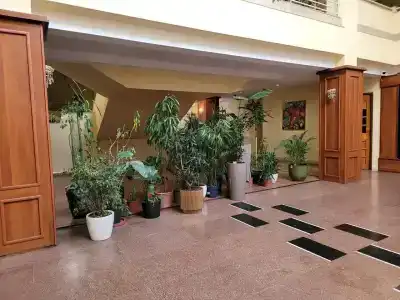 Le Grande Plaza - 86