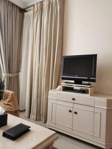 Mercure Dubai Barsha Heights Suites And Apartments - 54