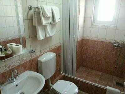 Garni Fineso - 32