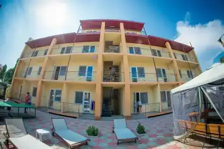 у море База отдыха "Янтарь 3" - 0