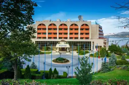 Курортный комплекс Надежда - 1