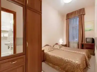 Большой 19 - 63