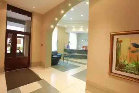 У Фонтана - 94