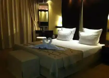 Rosslyn Dimyat Varna - 12