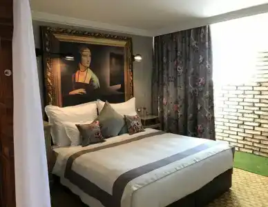 Mystery Budapest, Preferreds & Resorts - 78