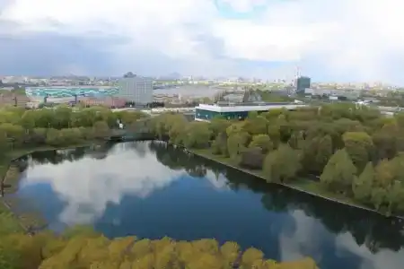 Москвич - 19