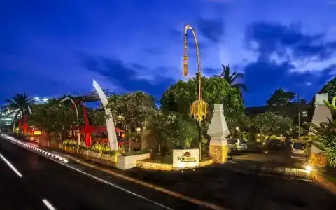 Kuta Seaview Beach Resort - 1