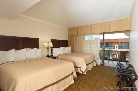 Coconut Cove All-Suite - 27