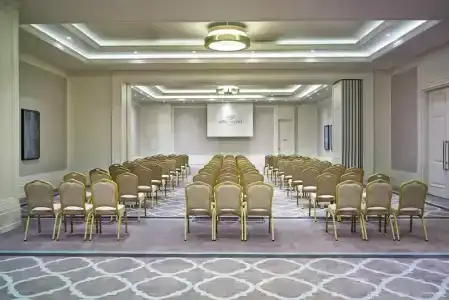 Elite World Business - 77