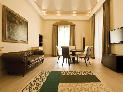 Tivoli Palazzo 1880 Lecce - 12