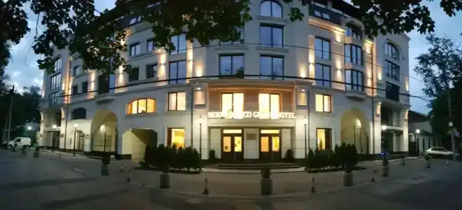 Bernardazzi Grand - 11