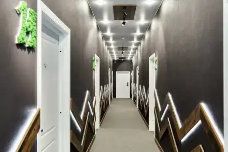 GrandWhite Apart - 85