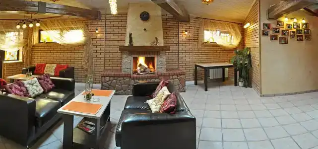 Patio Mini-Hotel - 2