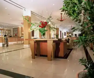 Hyatt Regency - 12