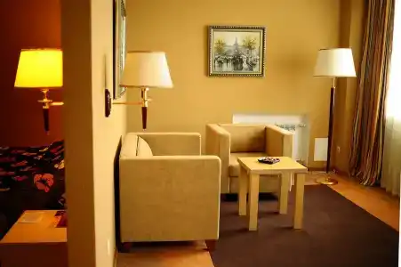 Avrora Business - 30