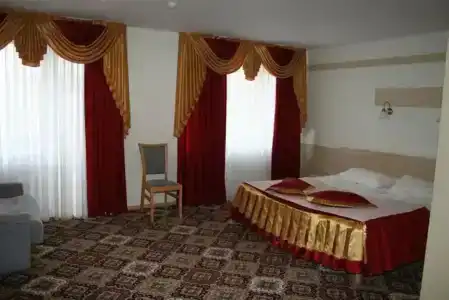 Gostinitsa Rossiya - 40