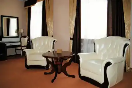 Губернский - 19