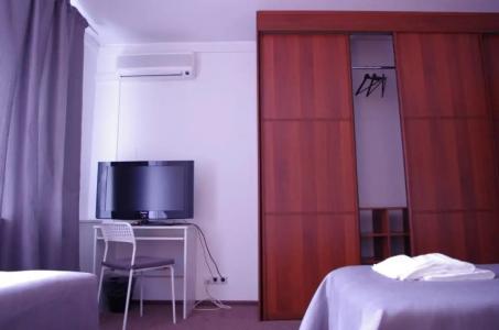 Simple Bon Voyage - 39